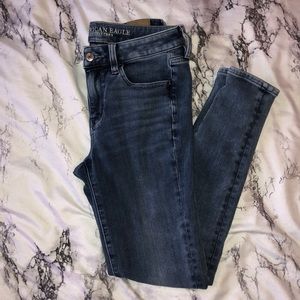 AEO Super Stretch X4 Hi-Rise Jeggings